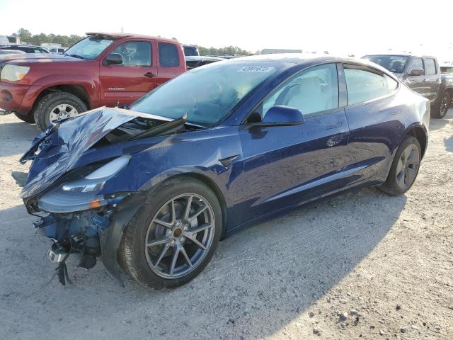 Tesla Model 3 (2022)