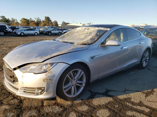 Tesla Model s (2013)