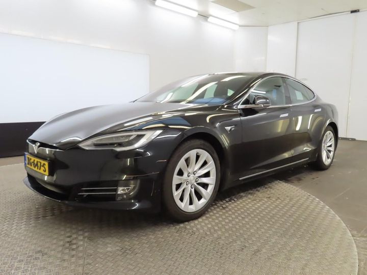 Tesla Model s (2018)