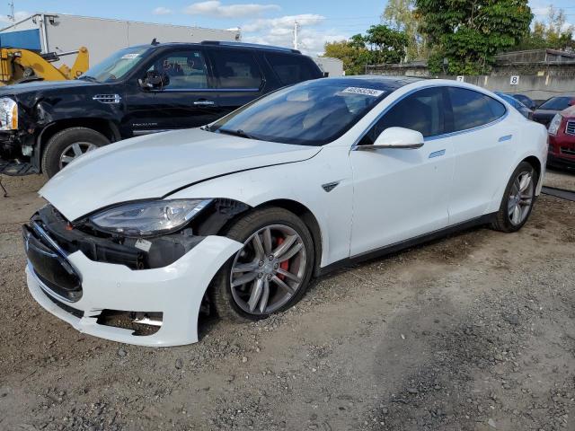 Tesla Model s (2014)