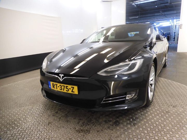 Tesla Model s (2018)