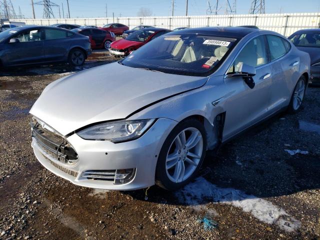 Tesla Model s (2015)