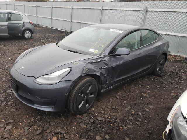 Tesla Model 3 (2022)