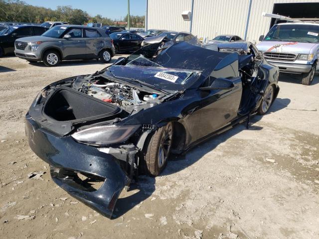 Tesla Model s (2018)