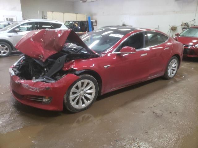Tesla Model s (2019)