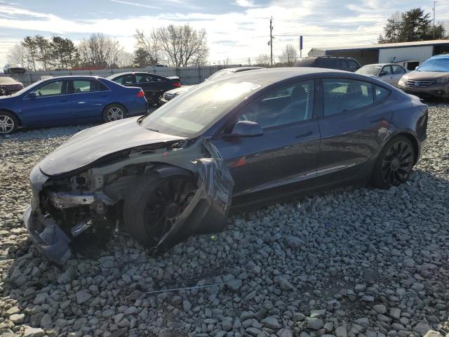 Tesla Model 3 (2022)