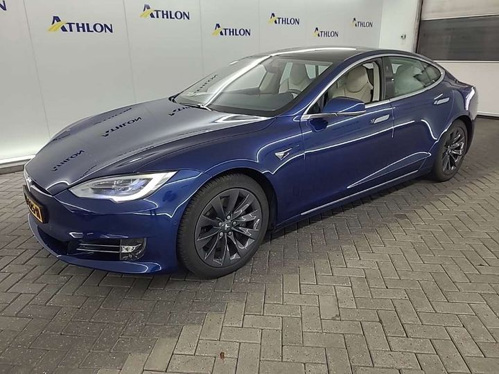 Tesla Model s (2018)