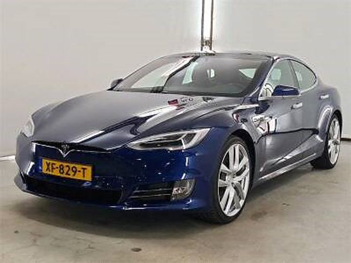 Tesla Model s (2018)