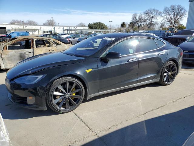 Tesla Model s 70 (2015)