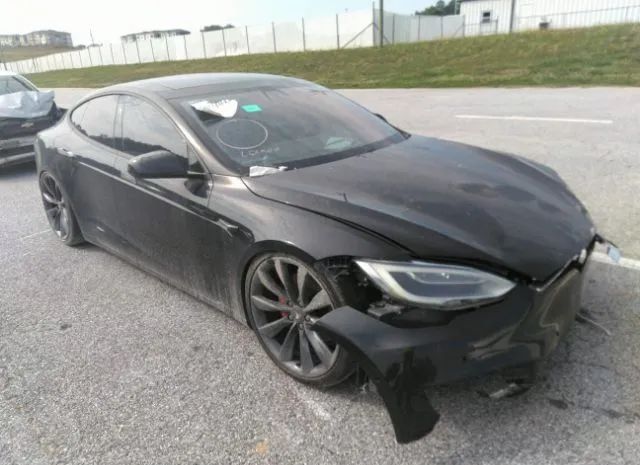 Tesla Model s (2017)