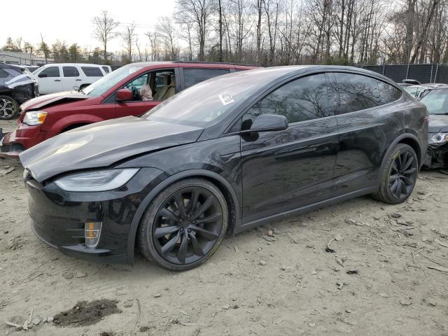 Tesla Model x (2021)