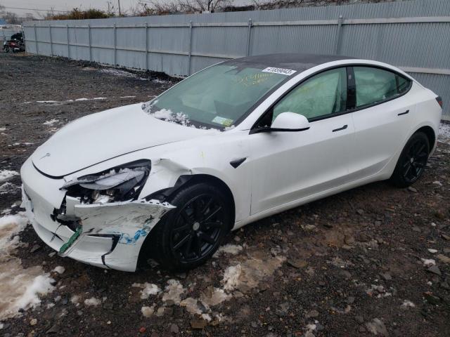 Tesla Model 3 (2022)