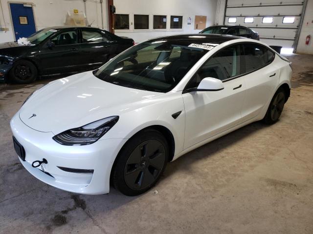 Tesla Model 3 (2022)