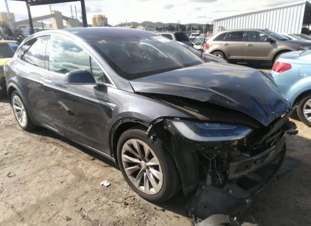 Tesla Model x (2016)