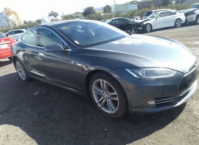 Tesla Model s (2014)