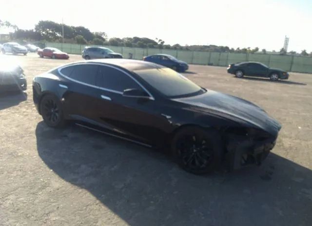 Tesla Model s (2018)