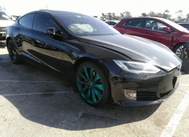 Tesla Model s (2018)