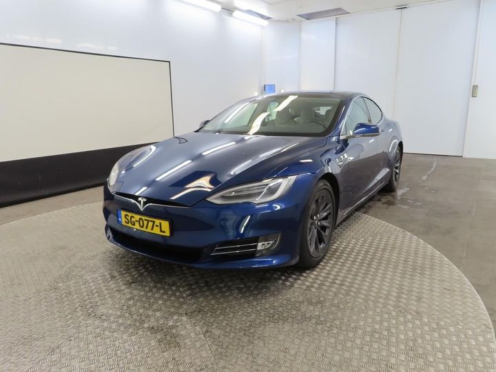 Tesla Model s (2018)