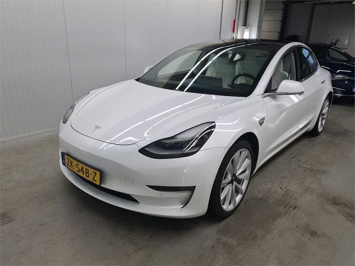 Tesla 3 (2019)