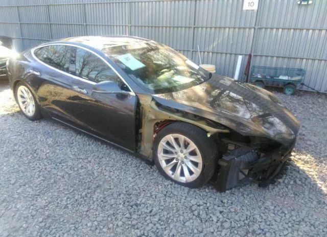 Tesla Model s (2018)