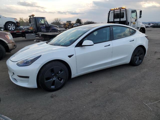 Tesla Model 3 (2022)