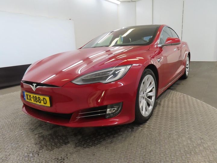 Tesla Model s (2017)