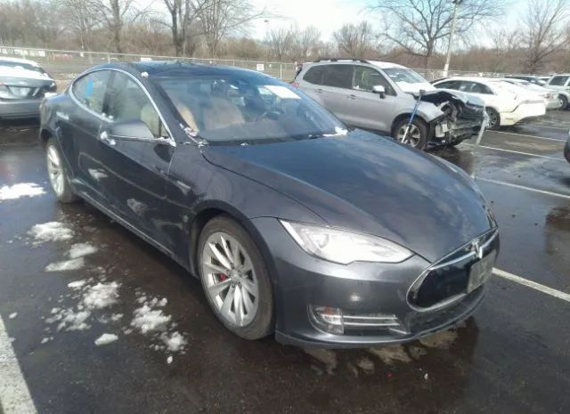 Tesla Model s (2015)