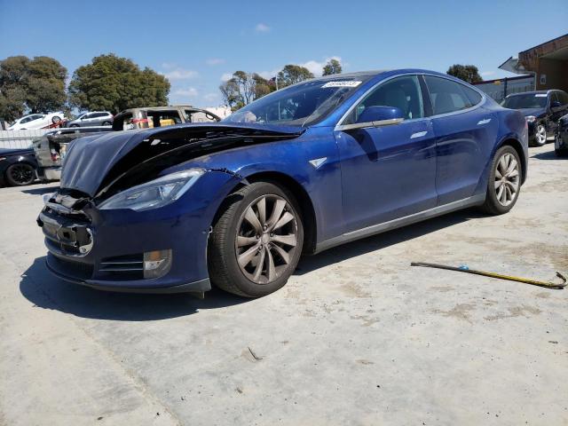 Tesla Model s (2015)