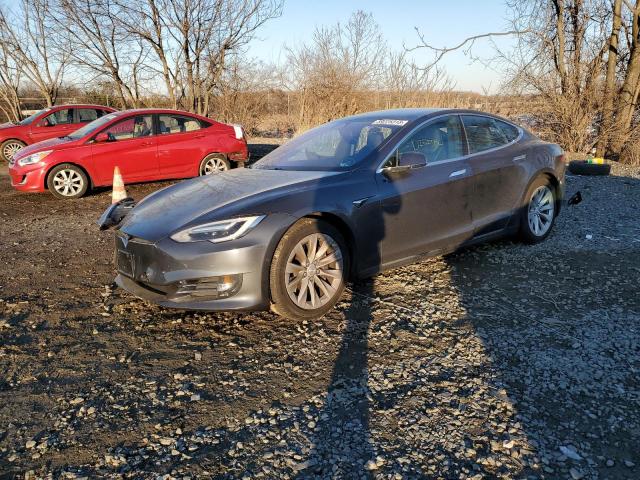 Tesla Model s (2017)