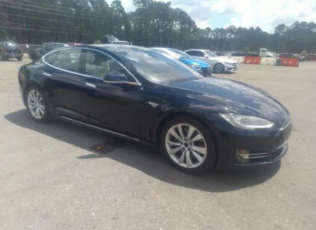 Tesla Model s (2015)