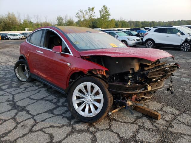 Tesla Model x (2016)