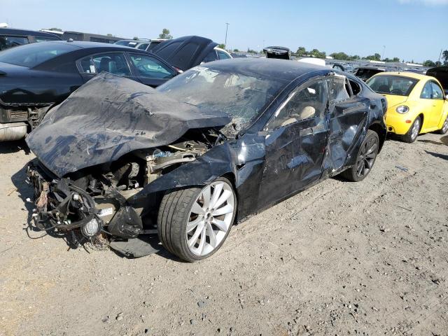 Tesla Model s (2021)