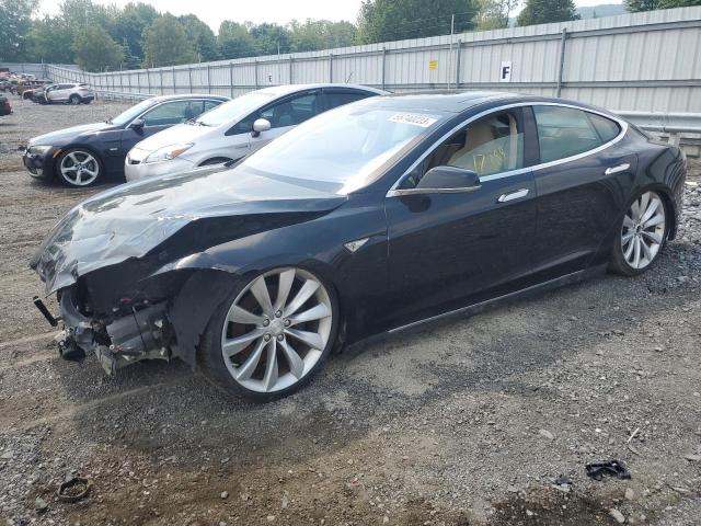 Tesla Model s (2013)