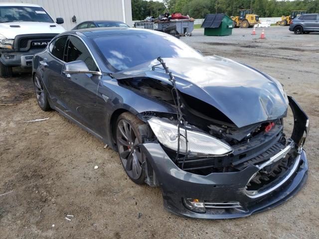 Tesla Model s (2014)