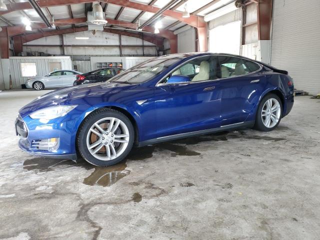 Tesla Model s (2016)