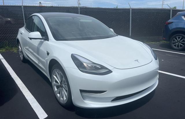Tesla Model 3 (2022)