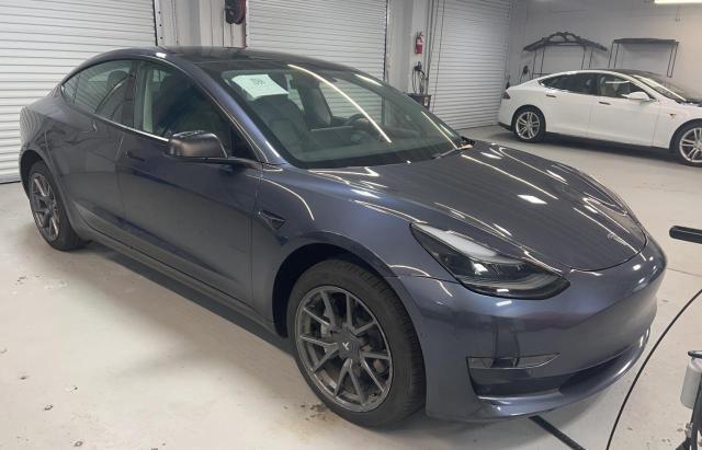 Tesla Model 3 (2022)