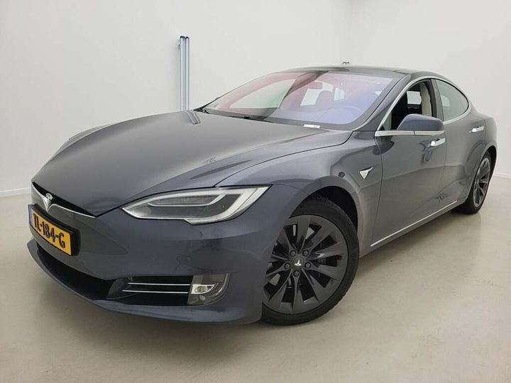 Tesla Model (2018)