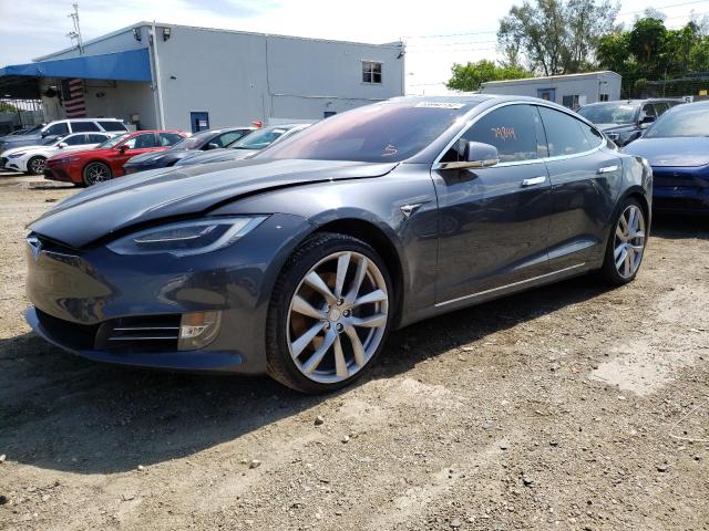 Tesla Model s (2017)