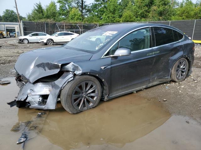 Tesla Model x (2017)
