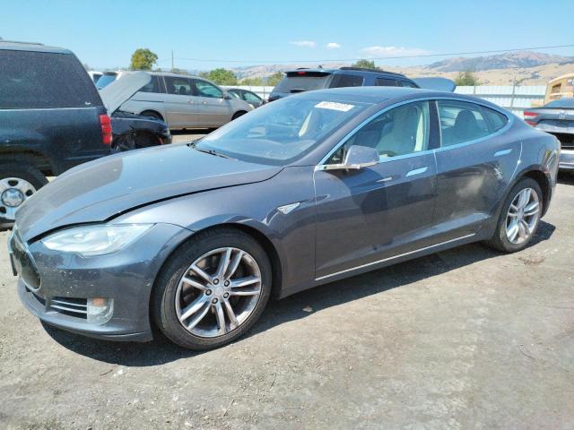 Tesla Model s 70 (2015)