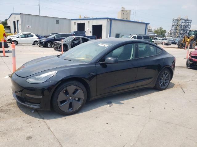 Tesla Model 3 (2022)