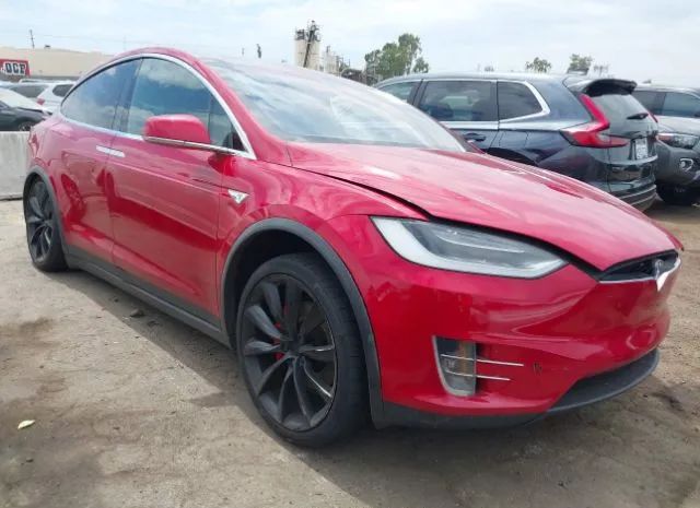 Tesla Model x (2016)