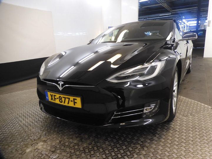 Tesla Model s (2018)