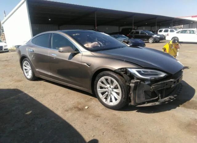 Tesla Model s (2016)