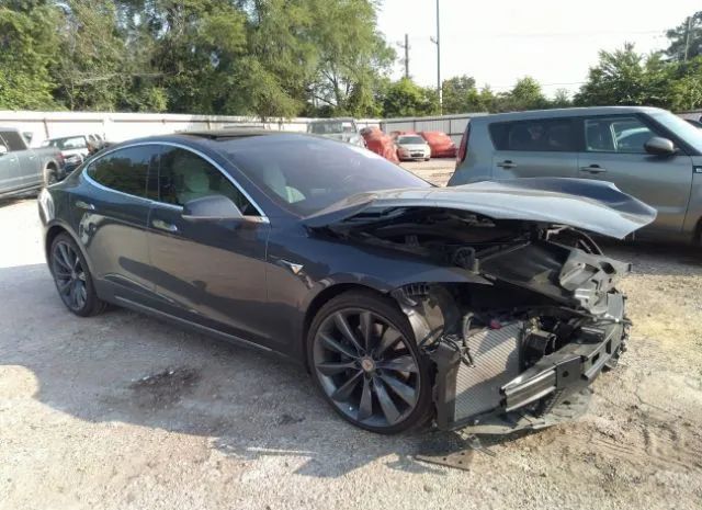 Tesla Model s (2017)