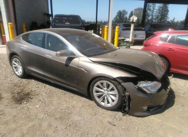 Tesla Model s (2015)
