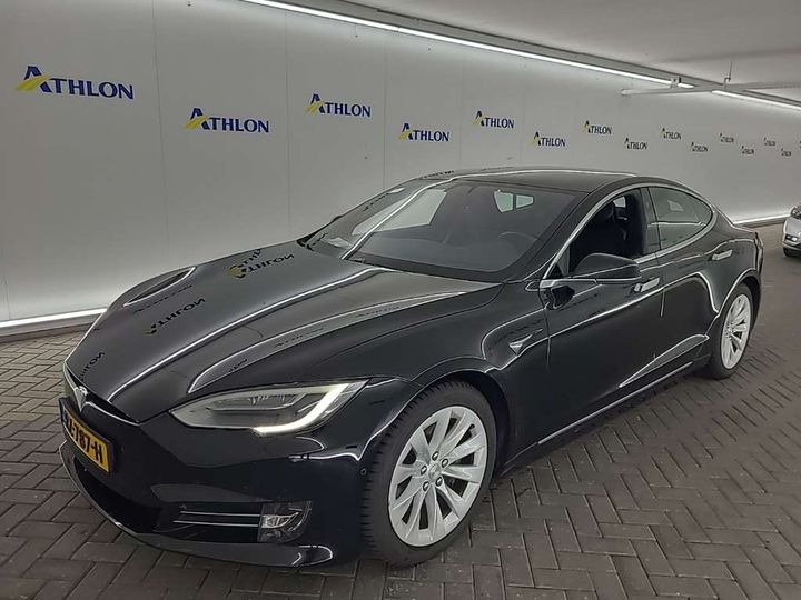 Tesla Model s (2018)