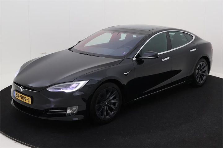 Tesla Model (2018)