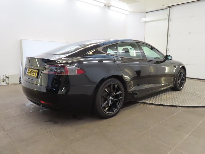 Tesla Model s (2018)